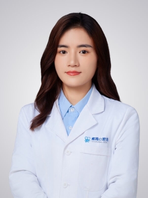 Dr. Skye Leung