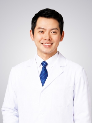 Dr. Sit Yi Leung