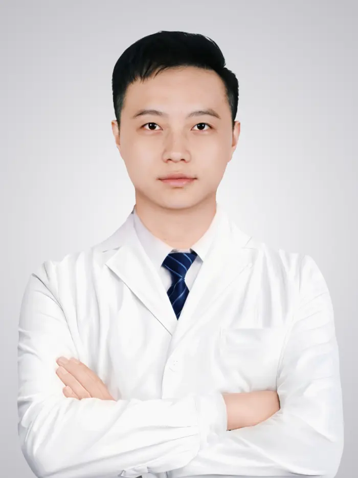 Dr. Lau Lap